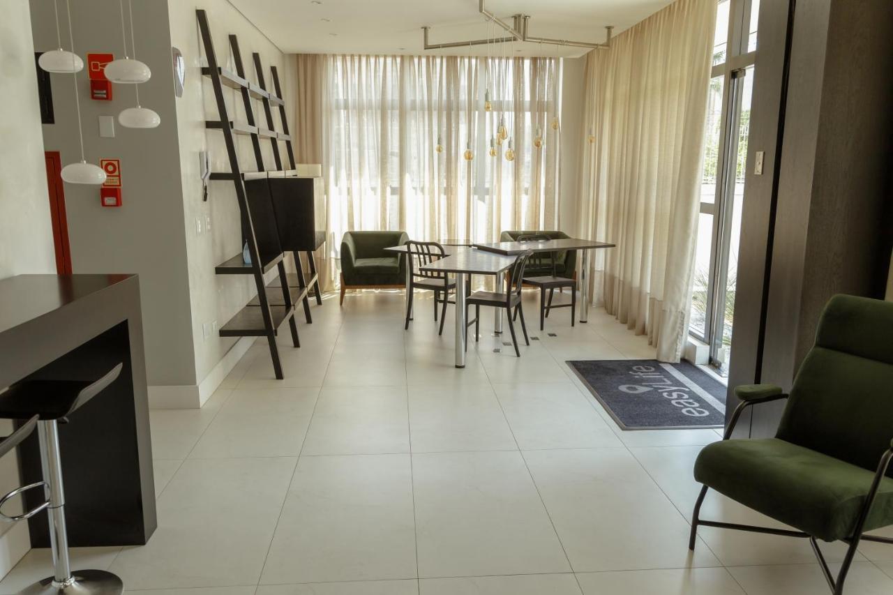 O Melhor Do Alto Da XV Com Garagem E Sacada Curitiba Exterior photo